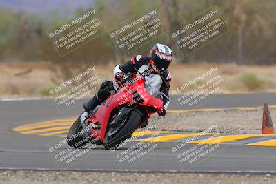 media/Sep-10-2022-SoCal Trackdays (Sat) [[a5bf35bb4a]]/Turn 6 (1140am)/